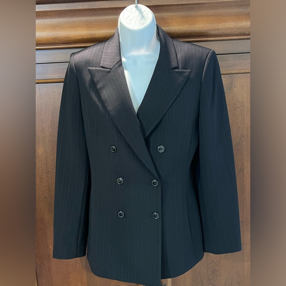 Tahari sz 4 Arthur S Levine dark charcoal gray career separate suit jacket coat